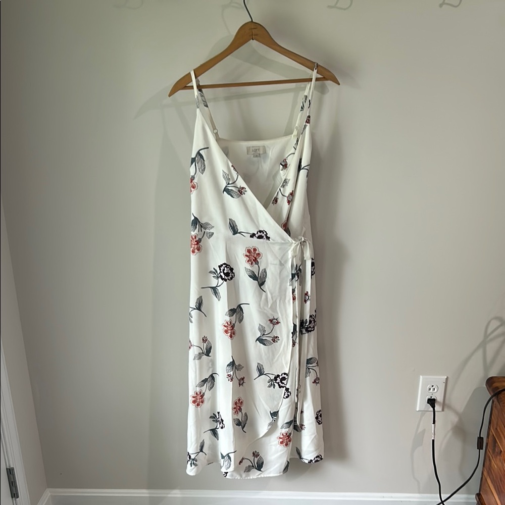 Loft outlet creamy white Floral Wrap Dress
